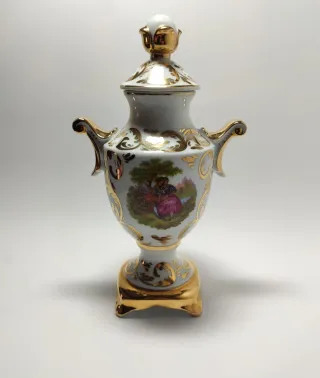 Jarrón porcelana SANBO con tapa 25 cm