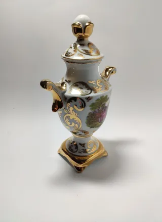 Jarrón porcelana SANBO con tapa 25 cm