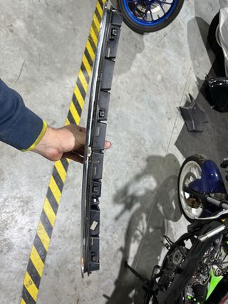 Rejilla Delantera Volvo XC90 2002-2010