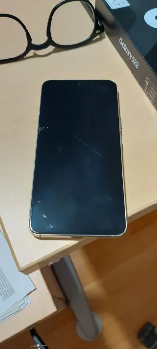 Samsung Galaxy S22 128GB Plata SM-S9010