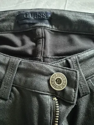 Pantalón Guess Negro