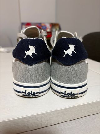 Zapatillas Lois Grises Talla 42