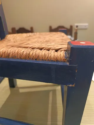 Silla Barcelos pintada a mano