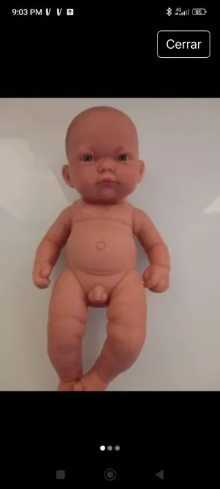 Muñeco bebé realista