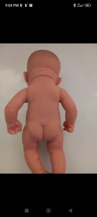 Muñeco bebé realista