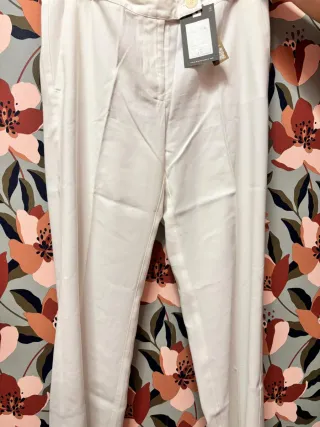 Ropa brownie S camisa y pantalón blanco