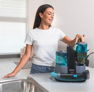 Alquiler Limpiadora Tapicerías Cecotec Conga