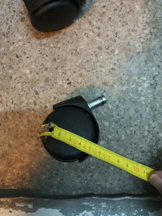 Ruedas de click para muebles