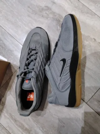 Scarpe Nike SB Vertebrae ISO Grigie Nere