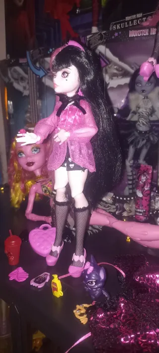 Muñeca Draculaura G3 Básica