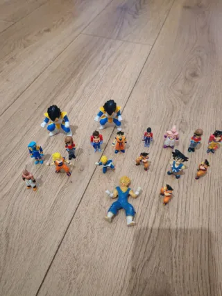 Set Statuette Dragon Ball, Digimon, Hulk