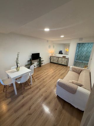 Alquilo en Plaza Adolfo Suárez Alcantarilla