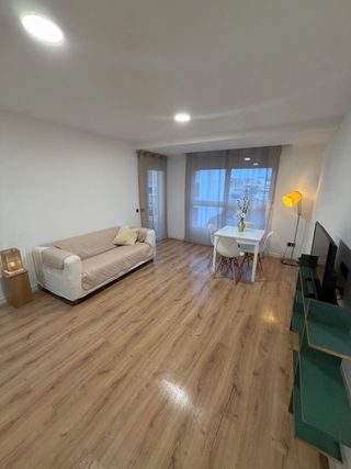 Alquilo en Plaza Adolfo Suárez Alcantarilla