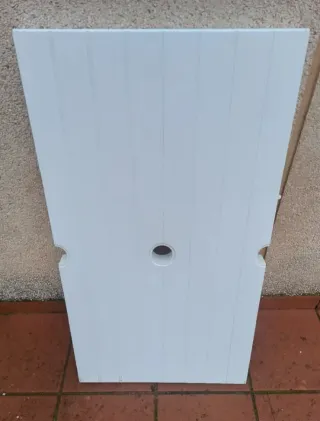 Mesa y sillas de exterior