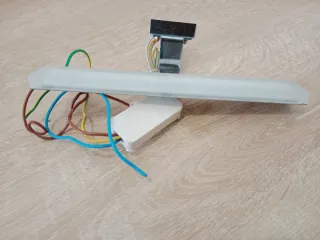 Lámpara LED Baño Cristal Metal