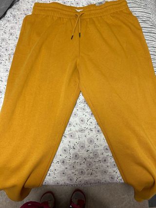 Pantalón chándal amarillo XXL