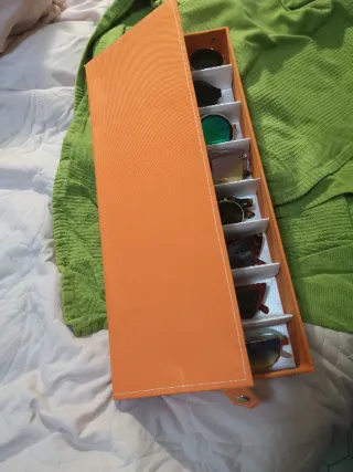 Colección gafas de sol vintage y caja organizadora