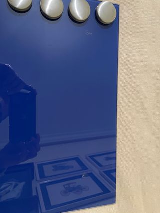 Pizarra de cristal azul con fijaciones