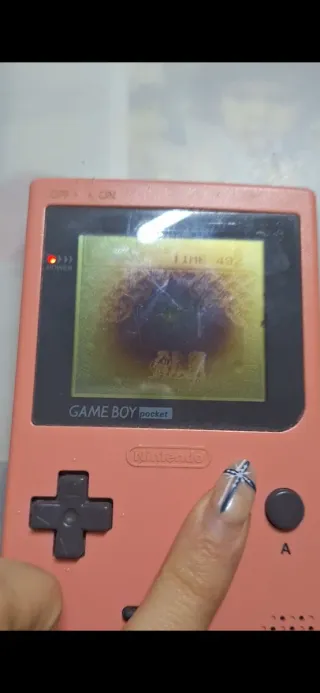 Game Boy Pocket Rosa + Juegos