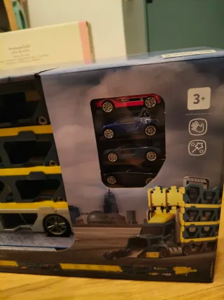 Camión porta coches SIN ESTRENAR