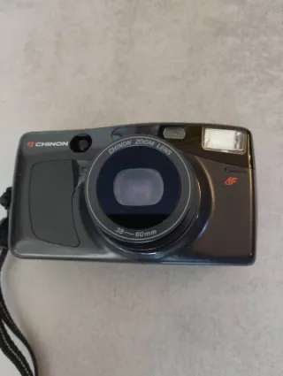 Cámara Chinon Zoom Lens AF