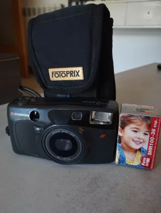 Cámara Chinon Zoom Lens AF