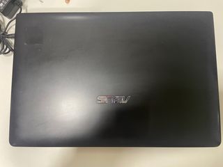 Portátil ASUS i3 4GB RAM 320GB + Cargador