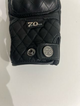 Guantes de piel negrpara moto con protección mujer