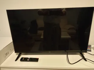 TV 32 Pulgadas LG (Smart TV)