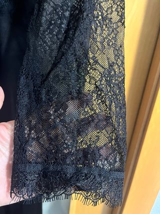 Vestido encaje Zara negro