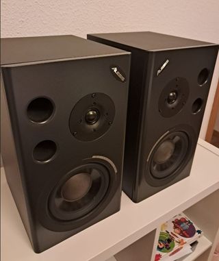Monitores Alesis M1 MkII Active