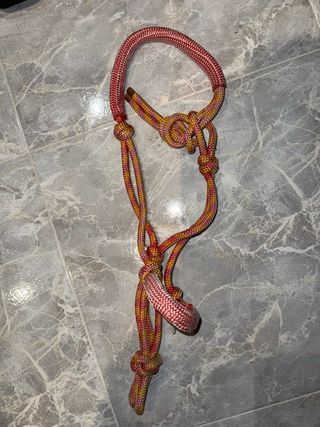 Cabezada de cuerda para pony