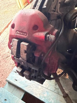 Frenada AMG Trasera 4 Pistones