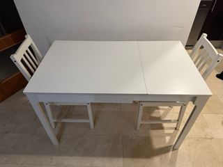 Mesa de comedor extensible blanca