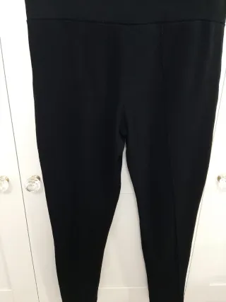 Pantalón Legging  Negro Talla 42-44