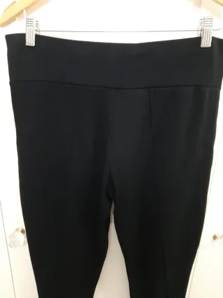Pantalón Legging  Negro Talla 42-44