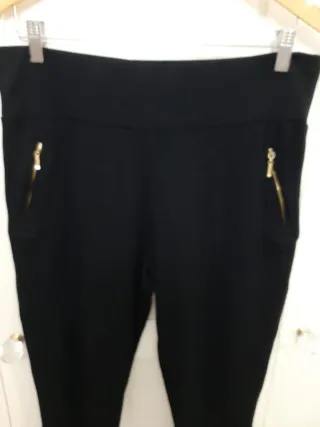 Pantalón Legging  Negro Talla 42-44