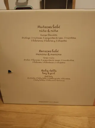 Muñecos bebé niño y niña con accesorios