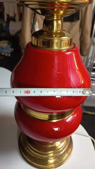 Candeeiro de mesa vintage vermelho e dourado