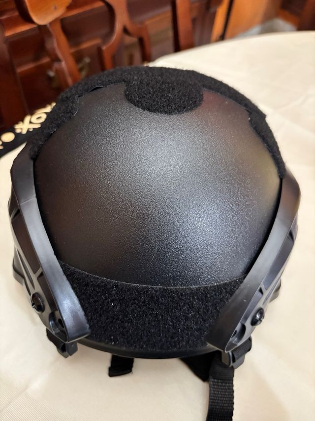 Casco, Chaleco Táctico y Cinturón Modular