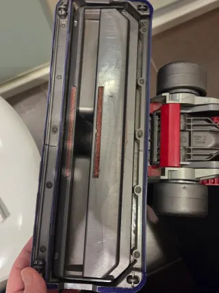 Aspiradora Dyson Ball DC33C Pro