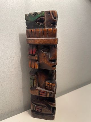Escultura Maya/Azteca de Madera