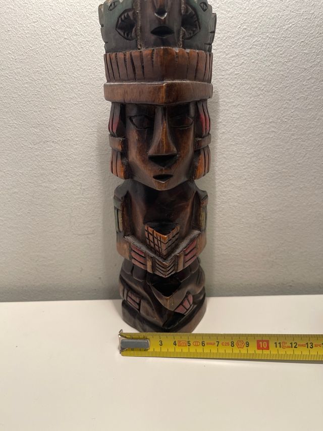 Escultura Maya/Azteca de Madera