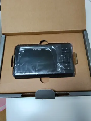 Sonda Garmin Striker Vivid 5CV + Transductor