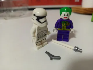Muñecos Joker y Star Wars