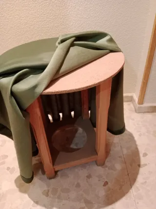 Mesita auxiliar verde