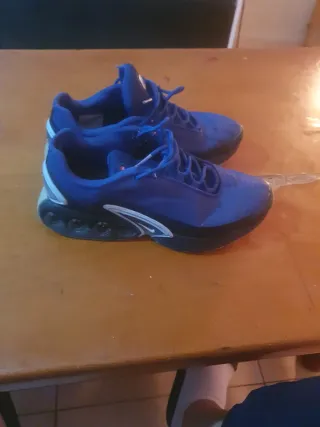 Tenis Nike Titanio Azul Marino Talla 41