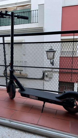 Patinete Eléctrico ZWHEEL En buen estado