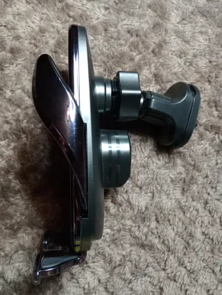 Cargador coche inalámbrico Essager