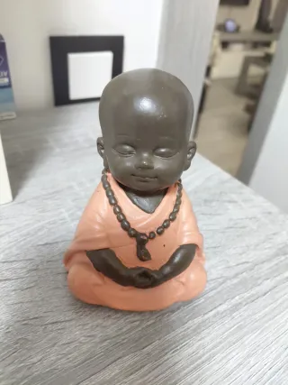 Figuras Buda Bebé Meditando Naranja